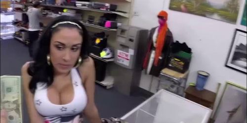 Attractive Latina stewardess sells a luggage full of ju