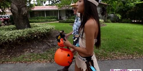 Horny teens gets a very hardcore sex on halloween