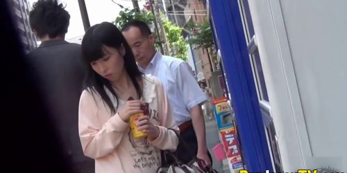 Oriental teen piss public