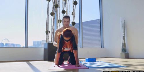 Let see how Jade do her yoga routine