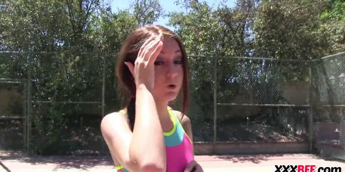 Teens suck their tennis teacher