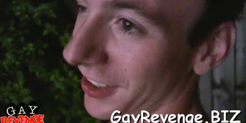 Skillful cock sucker likes it deep