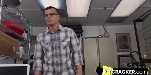 Amateur guy takes big black boner