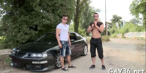 Hardcore gay fuck scene