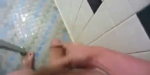 Str8 cruising in public shower