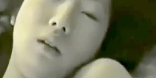 Cute Japanese girl cumshot