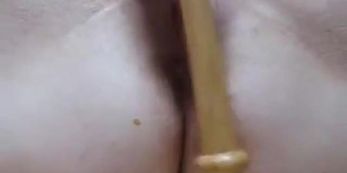 BBW puts Bat End in her ass