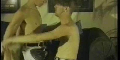 Gay twinks enjoy sweaty fuck