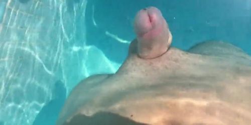 Hands free cumshot swimming pool