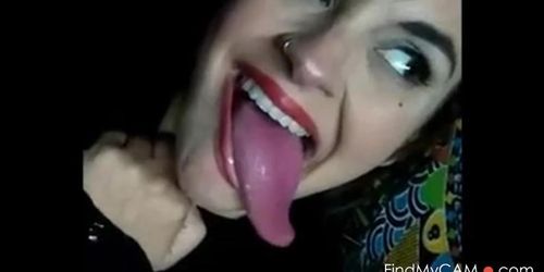 Long Tongue Beauty Shows Off Longest Tongue and Wide Th