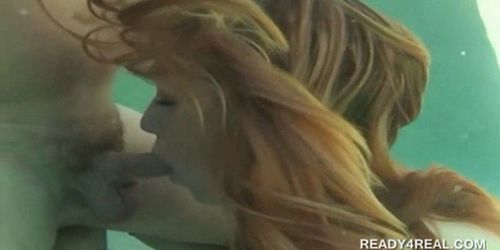 Hot amateur blonde having sex in a pool for loads of ca