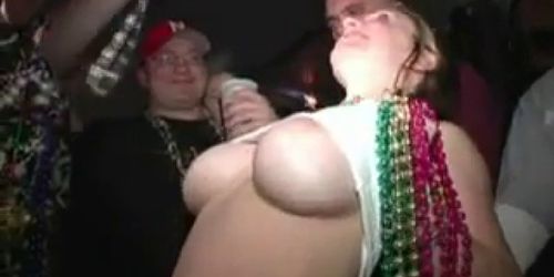 Flashing Tits During Mardi Gras