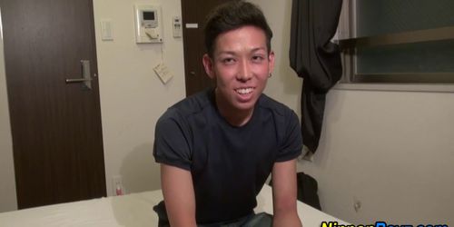 Japanese twink wanks cock