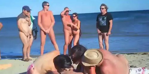 voyeur day in nudist beach!!