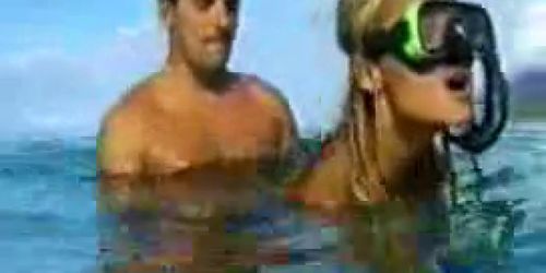 Sex Under Water - French Couple Fuck