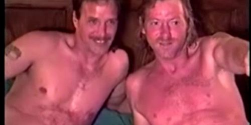 Rough rednecks sucking dick