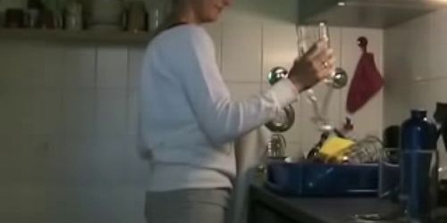 Man Fucks His Woman During The Dishes