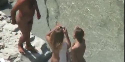 2 girls taking nude pics on the beach 2 of 3