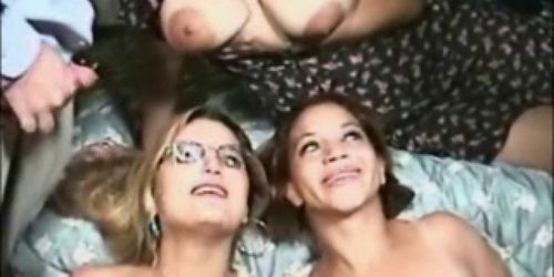 3 girl Bukkake