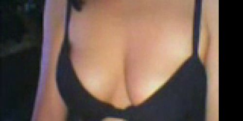 great body masturbates webcam