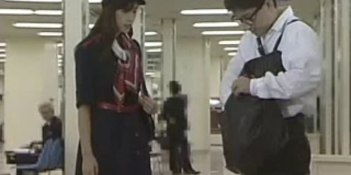 Kei Asakura flight attendant 1