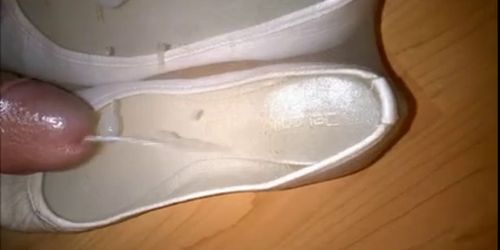 Big Cum on sis nylon ballerina flats