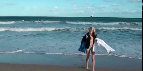 Lovely teen picked up for sex at the beach