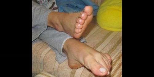 Ex gf fantastic footjob!