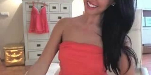 Perfect brunette teen live on web