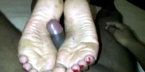 Sri lankan tranny feet