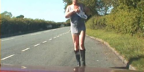 Street transvestite picked-up then milked