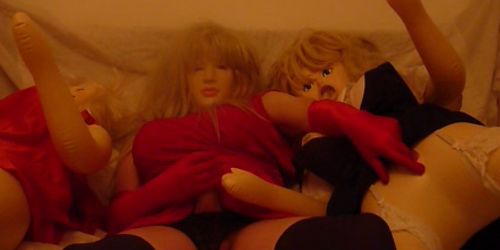 crossdresser plasticface fun with 2 dolls and cums