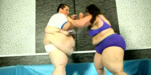 Huge fat BBWs perform in naked wrestling match