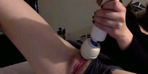 Giant orgasm thanks to my dildo and magic wand