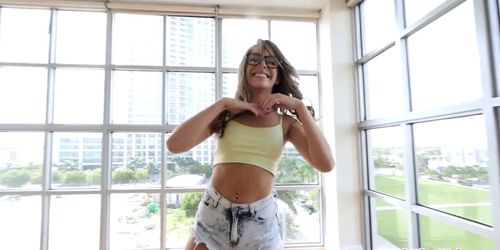 Flex spex petite teen lifted and railed hard