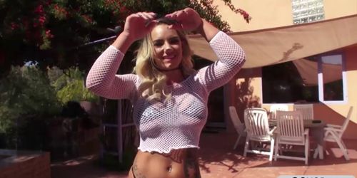 Blonde chick Cali Carter recieves a hardcore anal fuck