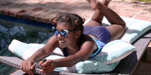 Hot ebony Daizy Cooper fucked beside the pool