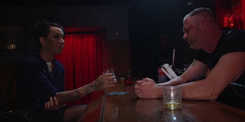 Tranny in corset anal fucks male slave