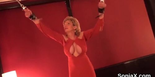 Unfaithful uk milf lady sonia flaunts her monster boobs