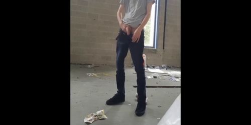 Twink teen wank in abandoned building