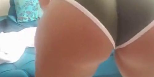 Thick Latina Teen Shakes Her Huge Ass