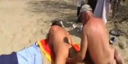 Girl fingered by stranger at the beach