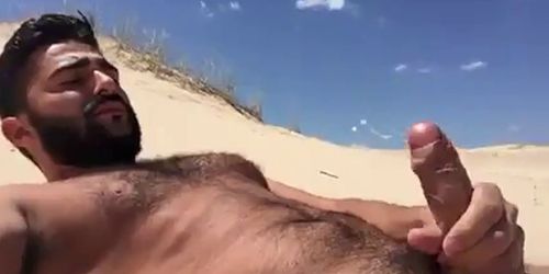 str8 summer in greece - jerk on the beach