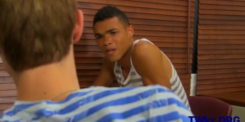 School gay enjoy a blowjob