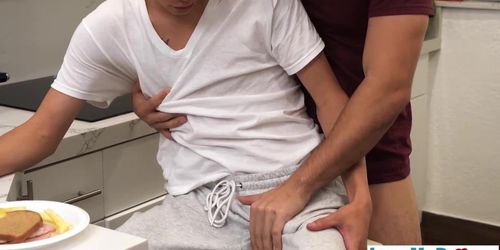 Twink anal fucks big hairy stepbrother bareback hard