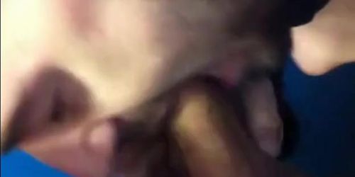 Cum sucker in public wc