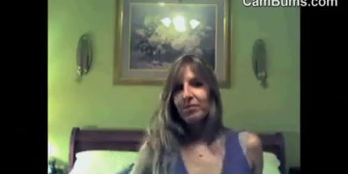 Horny Mature Cam Woman