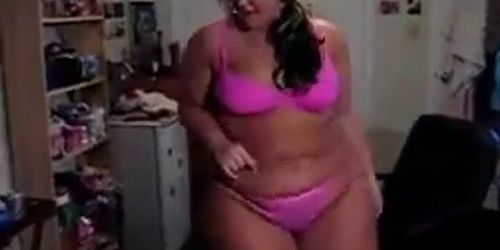 Fat Cam Chick Dancing