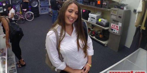 Busty amateur babe fucked with pawn man at the pawnshop