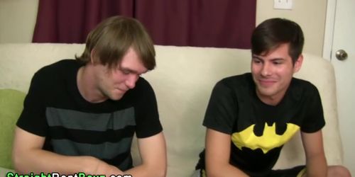 Straighty sucks studs feet